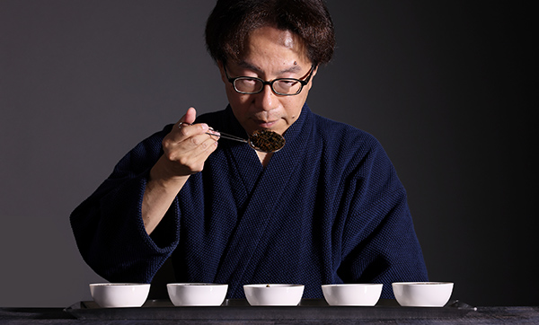 茶師十段 東 源兵衛